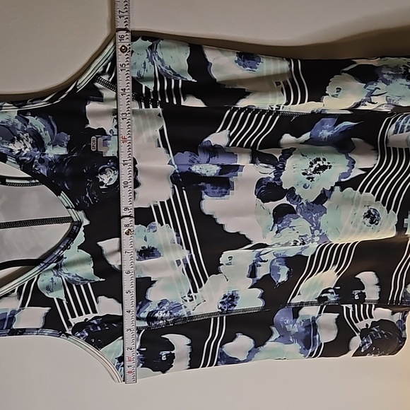 FILA Teal and Black Floral Athletic Tank Top - Picture 4 of 6